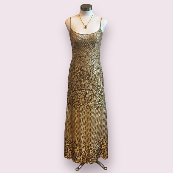 Peggy Jennings Dresses & Skirts - NWT Vintage Custom Peggy Jennings Gown Gold Sequin Crochet & Silk Elegant Dress